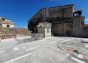 32.jpg - Porzione di casa Via Dottor Filippo Pennavaria 17, Ragusa - foto 19