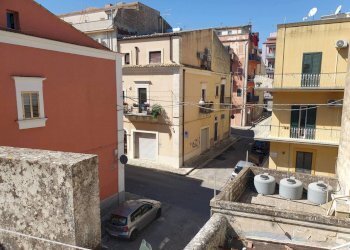 35.jpg - Porzione di casa Via Dottor Filippo Pennavaria 17, Ragusa - foto 22