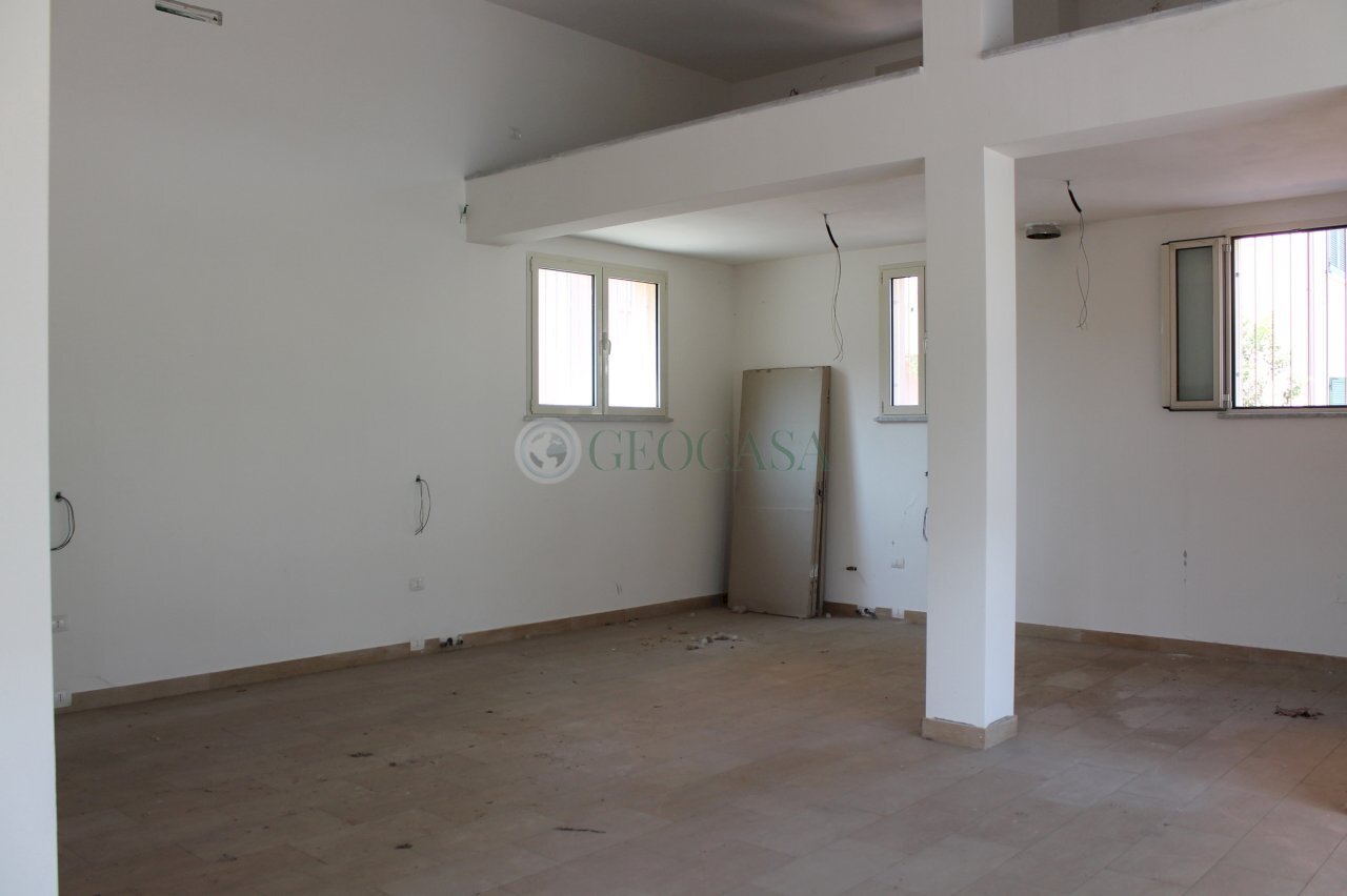 locale - Locale Commerciale Aulla - foto 2