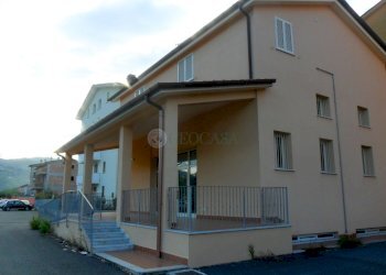 Locale Commerciale Aulla - foto 9