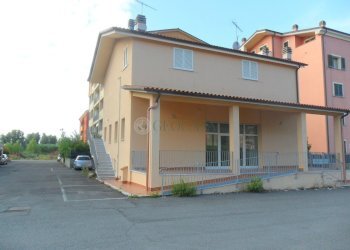 Locale Commerciale Aulla - foto 10