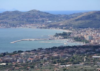 castell.jpg - Agricultural land Castellonorato, Formia - photo 1