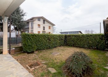 Giardino - Semi-detached house Via Bernezzo, 88, Caraglio - photo 22
