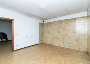 Cucina - Semi-detached house Via Bernezzo, 88, Caraglio - photo 31