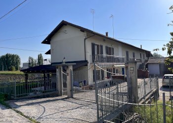 Semi-detached house Via Bernezzo, 88, Caraglio - photo 70