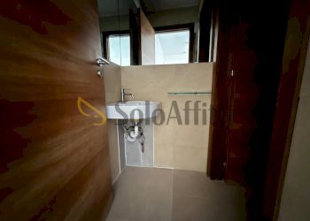 WhatsApp Image 2026-01-17 at 17.03.58 (7).jpeg - Locale Commerciale Via Renato Iaselli 11, Caserta - foto 11