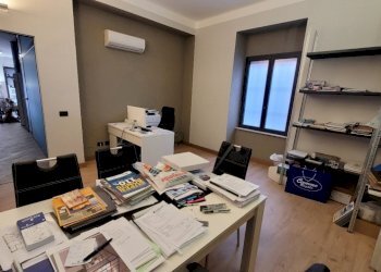 20220217_124439.jpg - Ufficio Via Leonardo Da Vinci 73, Alassio - foto 3