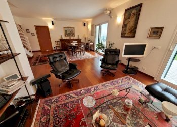 20210120_105805_800x600.jpg - Villa via Neghelli 145, Alassio - foto 2