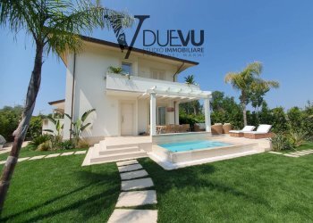Villa Unifamiliare Via Volta, Forte dei Marmi - foto 1