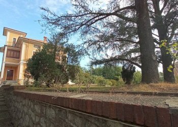 #canovaonline - Villa corso Giuseppe Garibaldi, 184, Gattinara - foto 3
