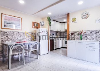 SOGGIORNO - Trilocale Vico Purgatorio Ad Arco, Napoli - foto 9