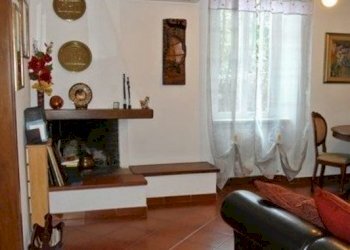 4b224649a5c648b426d5b1d7411af85d (1).jpg - Casa indipendente Luni - foto 1