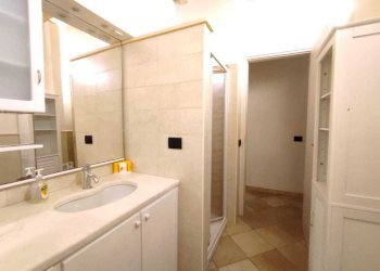 am12.jpg - Porzione di casa Ameglia - foto 12