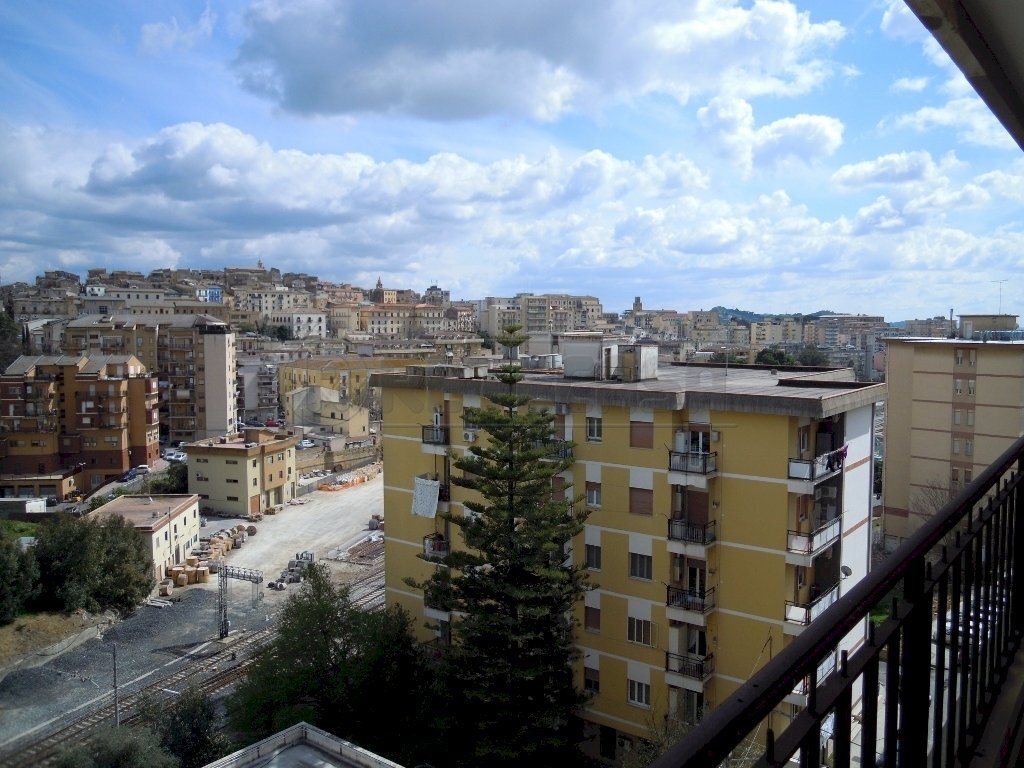 DSCN0415 (1024x768).jpg - Attic via Alcide de Gasperi 7, Caltanissetta - photo 3