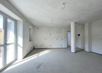 Stanza non arredata - Trilocale via Roma, Beinette - foto 5