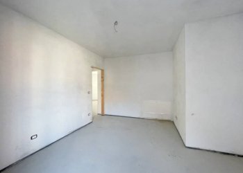 Stanza non arredata - Trilocale via Roma, Beinette - foto 9