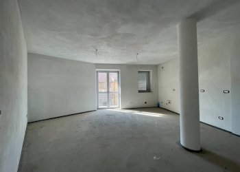 Stanza non arredata - Trilocale via Roma, Beinette - foto 6