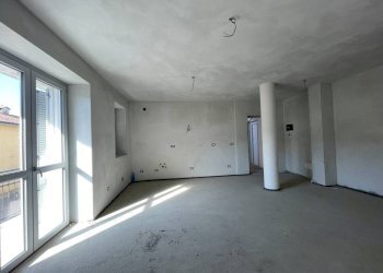 Stanza non arredata - Trilocale via Roma, Beinette - foto 8