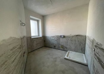 Stanza non arredata - Trilocale via Roma, Beinette - foto 13