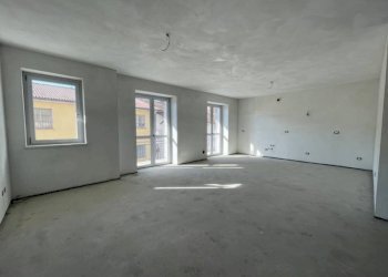 Stanza non arredata - Trilocale via Roma, Beinette - foto 9