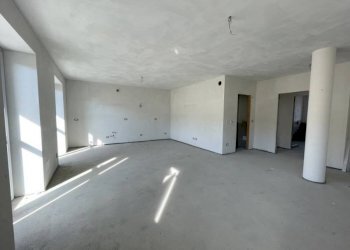 Stanza non arredata - Trilocale via Roma, Beinette - foto 11