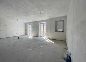 Stanza non arredata - Trilocale via Roma, Beinette - foto 11