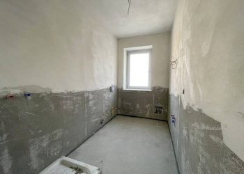 Stanza non arredata - Trilocale via Roma, Beinette - foto 10