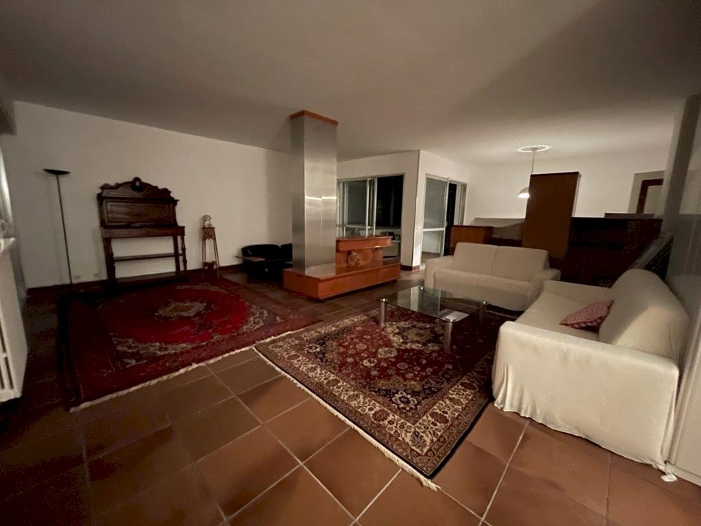 28d188d3-5036-4660-8ea2-508fcbd2a25a.jpg - Attico Massa - foto 1