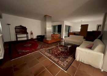 28d188d3-5036-4660-8ea2-508fcbd2a25a.jpg - Attico Massa - foto 1