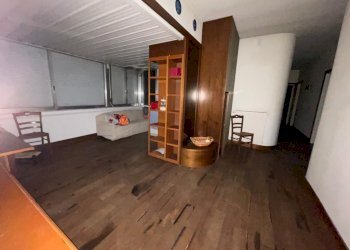 ae898046-d087-46e7-a4a3-261271118e7b.jpg - Attico Massa - foto 16