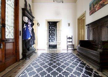 vendesi villa ristrutturata con giardino luccaIMG_ - Villa Lucca - foto 13