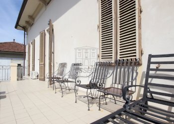 vendesi villa ristrutturata con giardino luccaIMG_ - Villa Lucca - foto 30