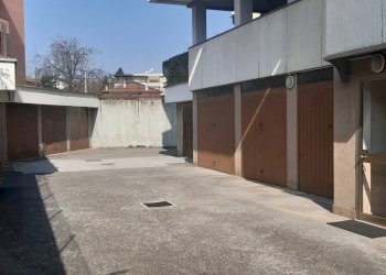 20220310_121329.jpg - Box via Ruberto 23, Cardano al Campo - foto 1