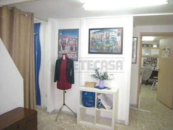 5 - Locale Commerciale via napoleone colajanni 160, Caltanissetta - foto 3