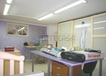 2 - Locale Commerciale via napoleone colajanni 160, Caltanissetta - foto 2