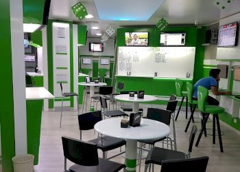 Locale Commerciale via fabio  filzi, Martinsicuro - foto 11