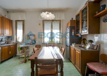 5.jpg - Portion of a house Borgo Mitiliano 97, Vezzano Ligure - photo 4