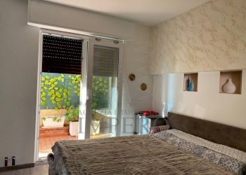 camera da letto - Trilocale Via Milite Ignoto 1, Ventimiglia - foto 11