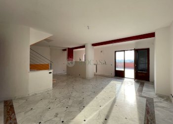 IMG_6787.jpg - Portion of a house Via Falcinello, Sarzana - photo 5