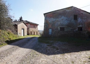 CASALE DA RISTRUTTURARE IN TOSCANA  (20).JPG - Casale Via del Vallone 49, Certaldo - foto 12