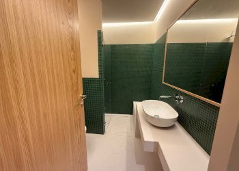 Ufficio via Pescherie Vecchie, 1, Bologna (zona Centro Storico) - foto 12