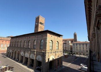Ufficio via Pescherie Vecchie, 1, Bologna (zona Centro Storico) - foto 21