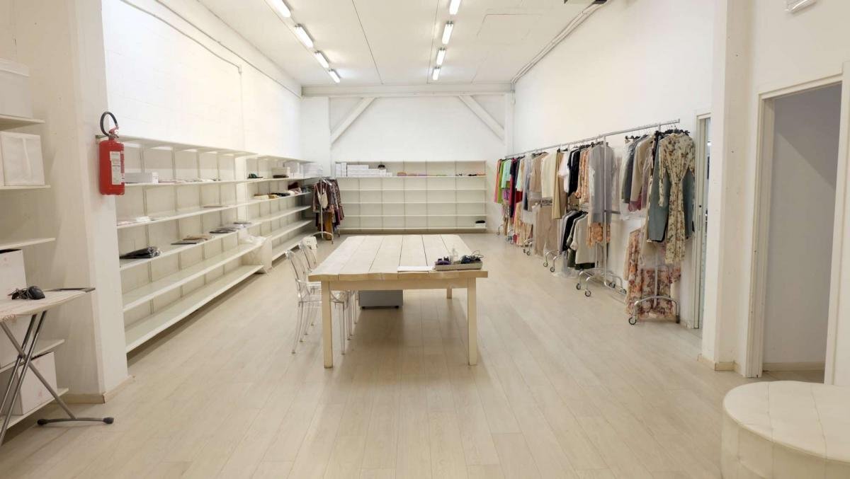 Magazzino Via Le Chiuse, Torino - foto 3