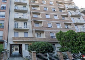 Magazzino Via Le Chiuse, Torino - foto 1