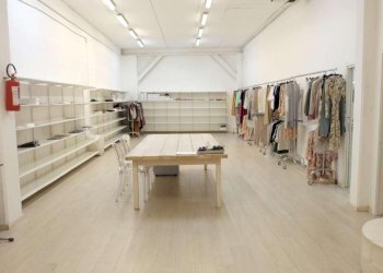 Magazzino Via Le Chiuse, Torino - foto 3