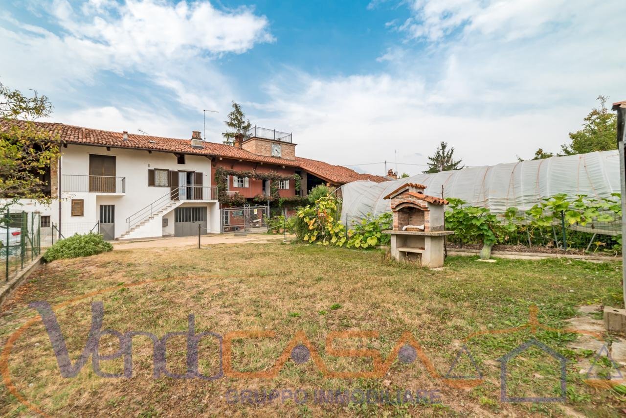 Casa indipendente Trinità - foto 1