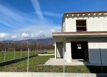 WhatsApp Image 2023-01-16 at 09.54.30 (1).jpeg - Villa a Schiera San Zenone degli Ezzelini - foto 4