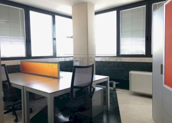 IMG_9576.jpg - Ufficio Romano d'Ezzelino - foto 3