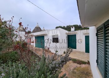 20220307_091808.jpg - Villa SP14 15, Martina Franca - foto 1