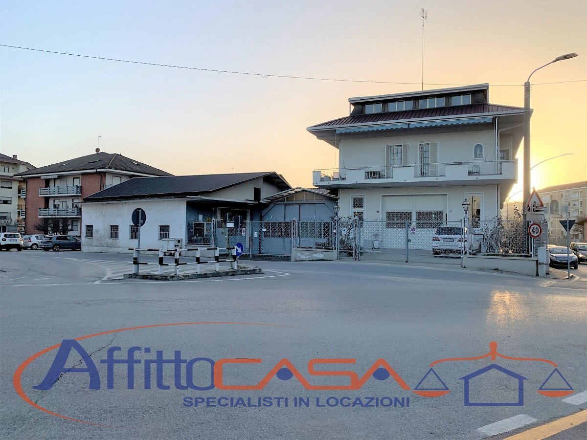 Capannone Carmagnola - foto 2